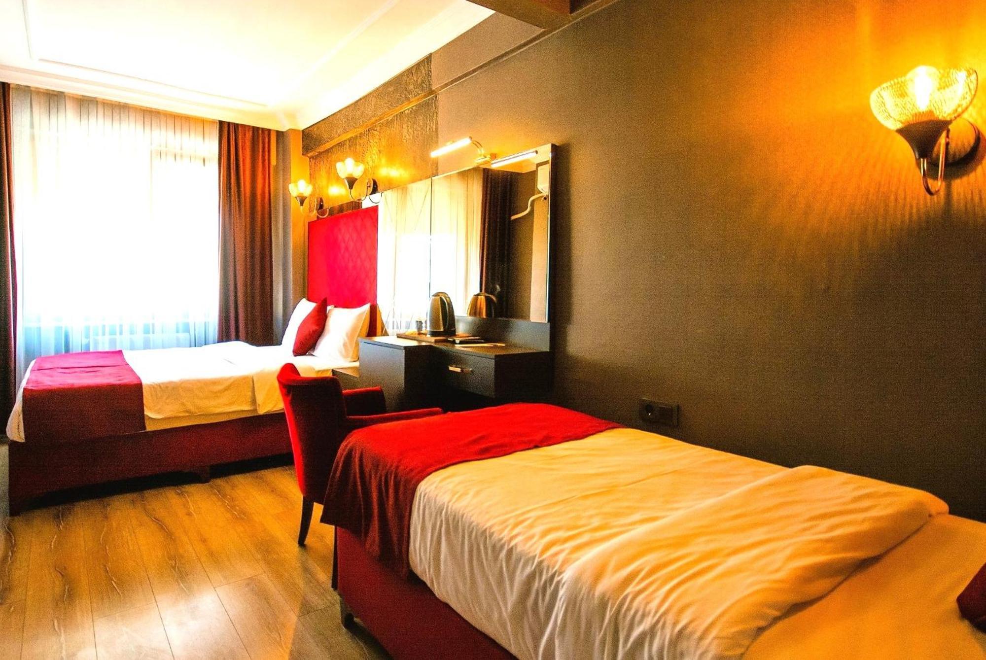 Atesde Dustu Salvara Hotel Istambul Exterior foto